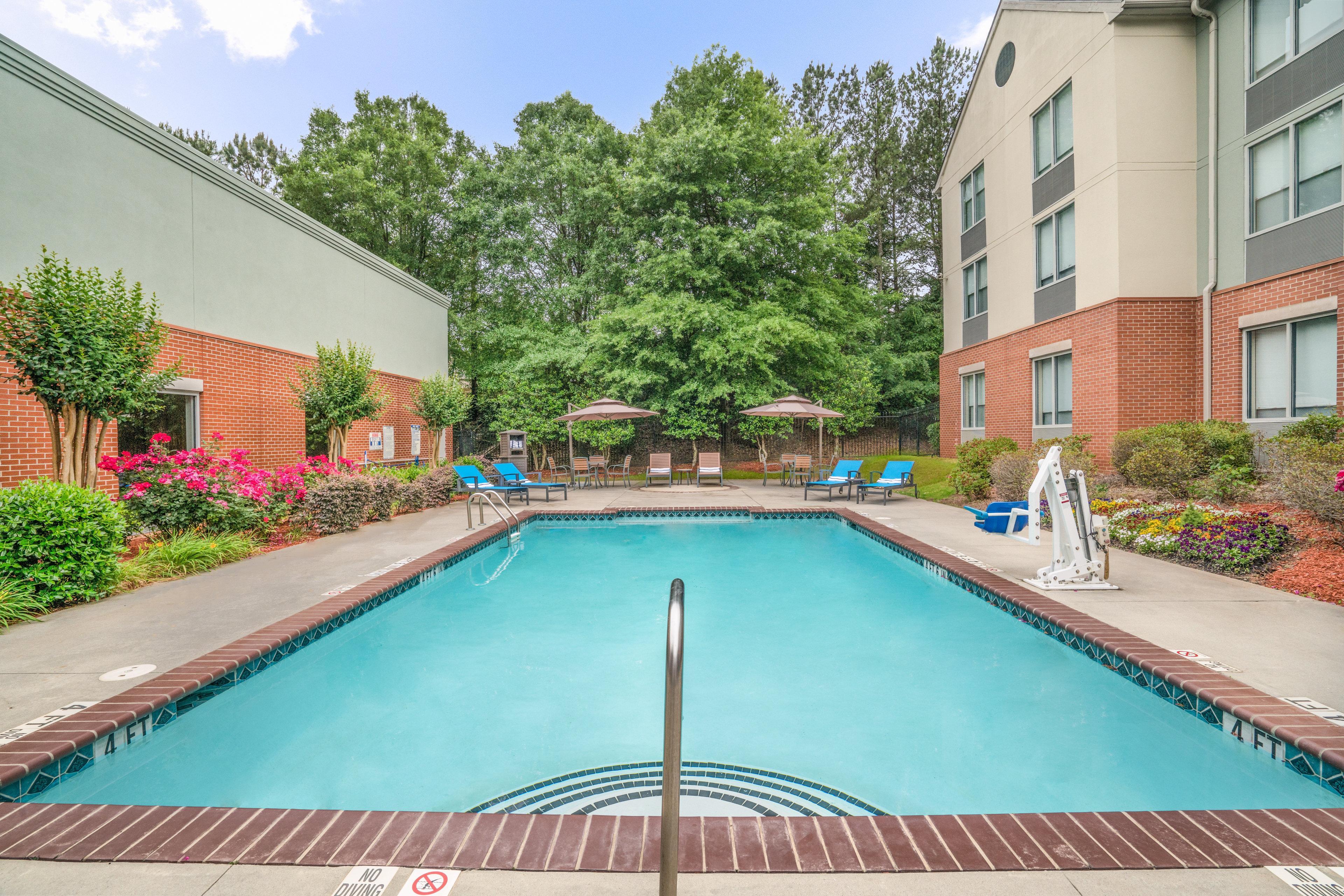 Holiday Inn Atlanta/Roswell By Ihg Exterior photo