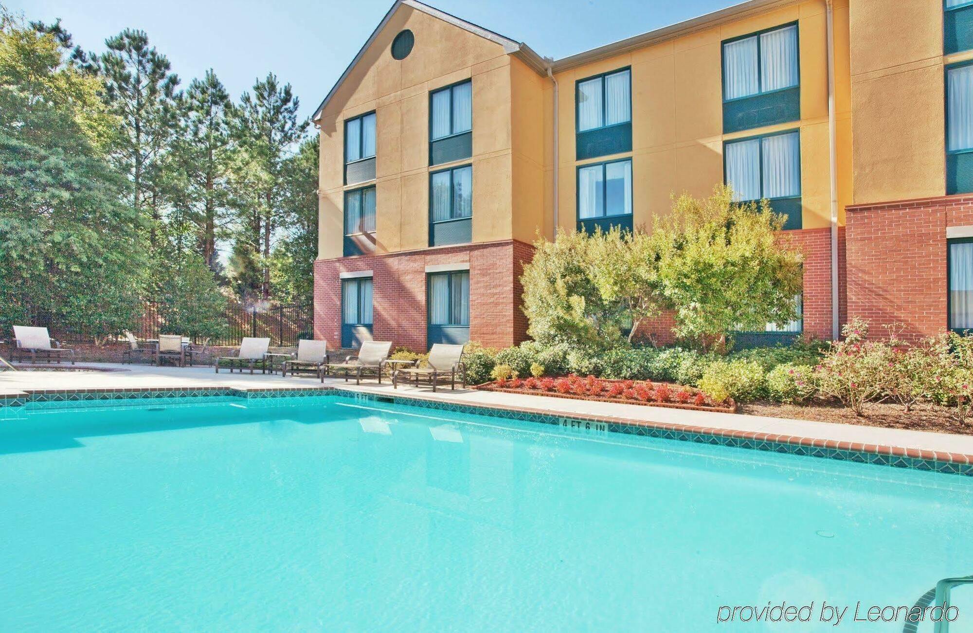 Holiday Inn Atlanta/Roswell By Ihg Exterior photo